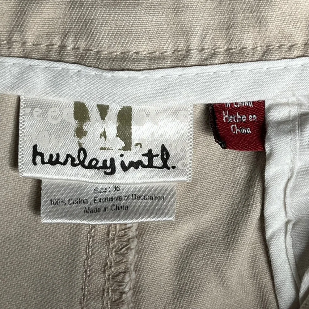 Hurley International Mens Khaki Cargo Shorts Tan Cotton Twill Size 36 Y2K